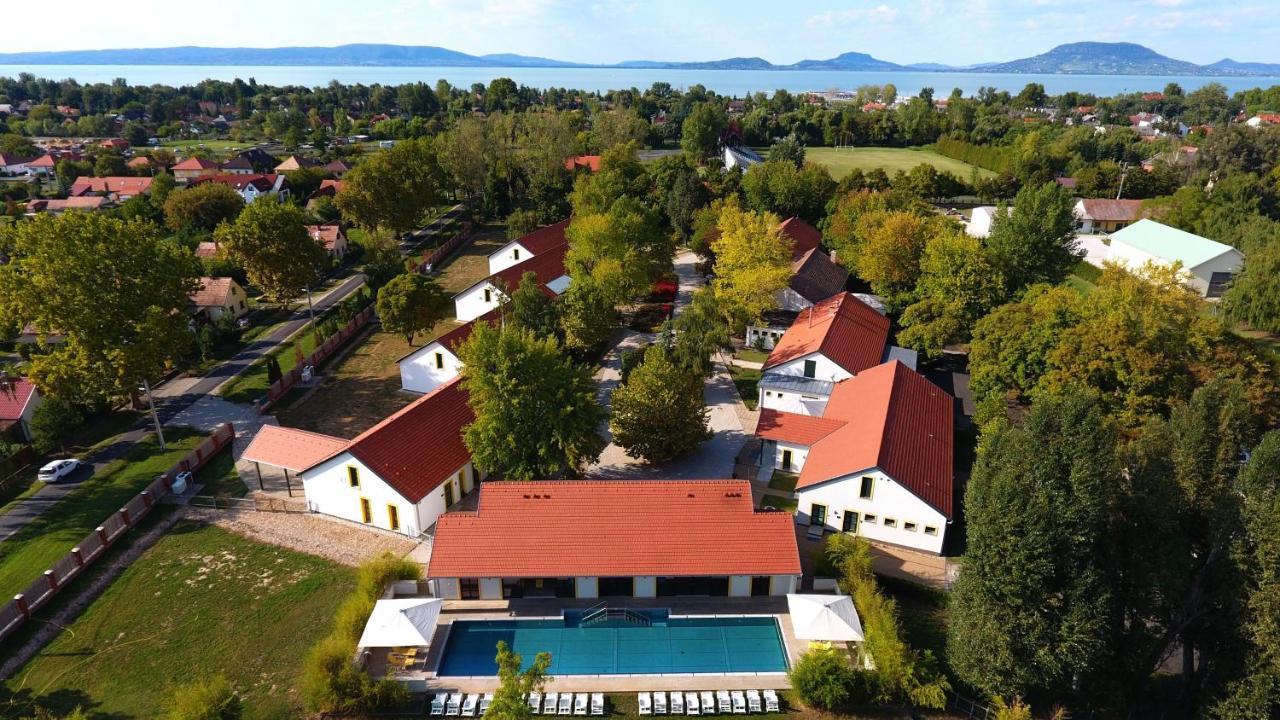 Hubertus Hof Landhotel Balatonfenyves Luaran gambar